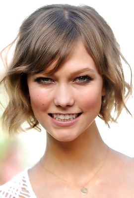 Topless Worldfamous lingerie model Karlie Kloss